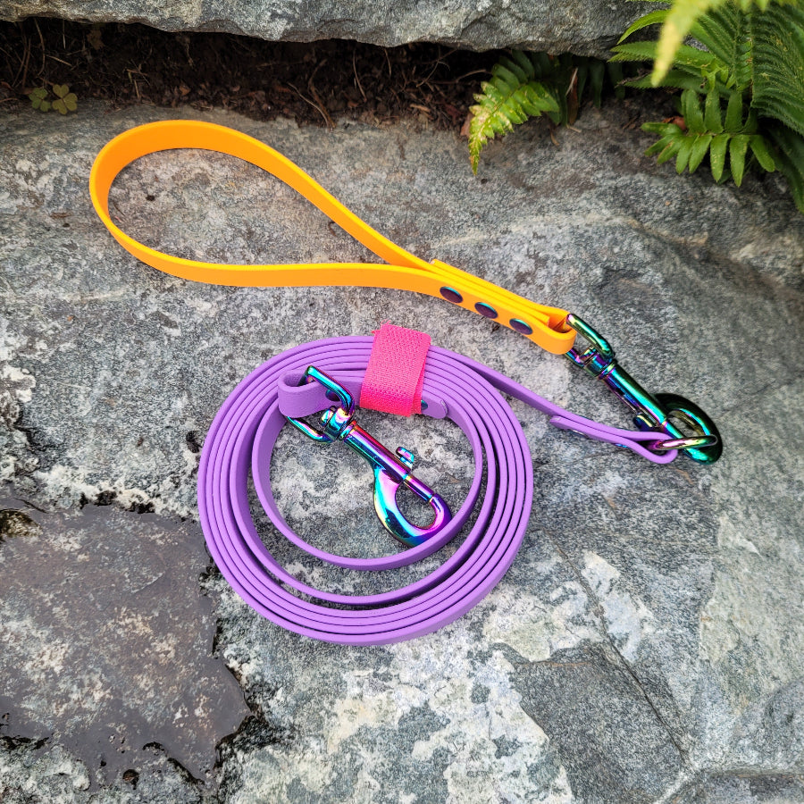 Get the leash with a handle that is a straight end with  a ring then in a separate listing add a traffic leash to hahe a detachable handle for the ultimate flexibility in how you use your leash. Shown here is an amethyst leash with a Mandarin orange traffic leash