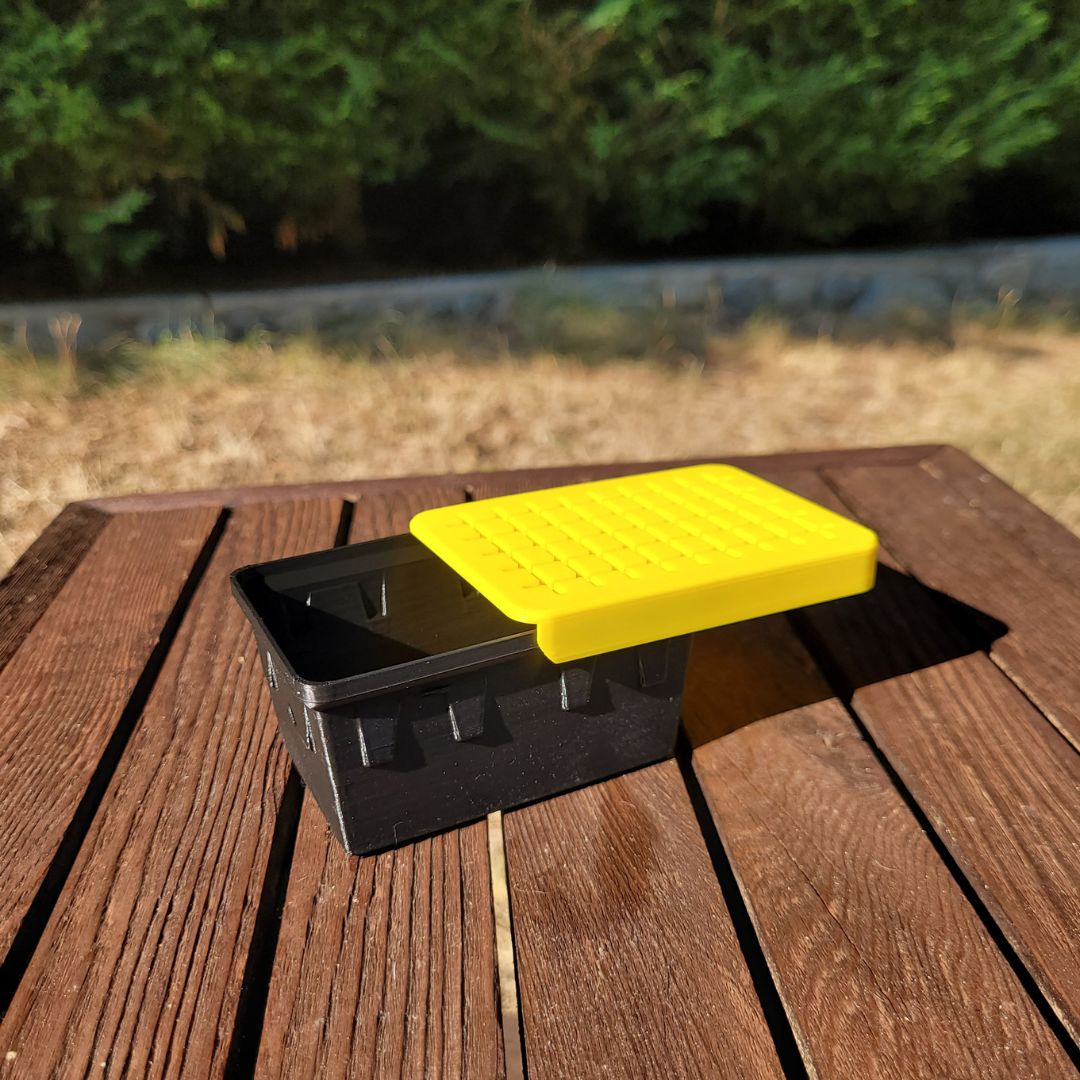 Mini Search Tote Vessel