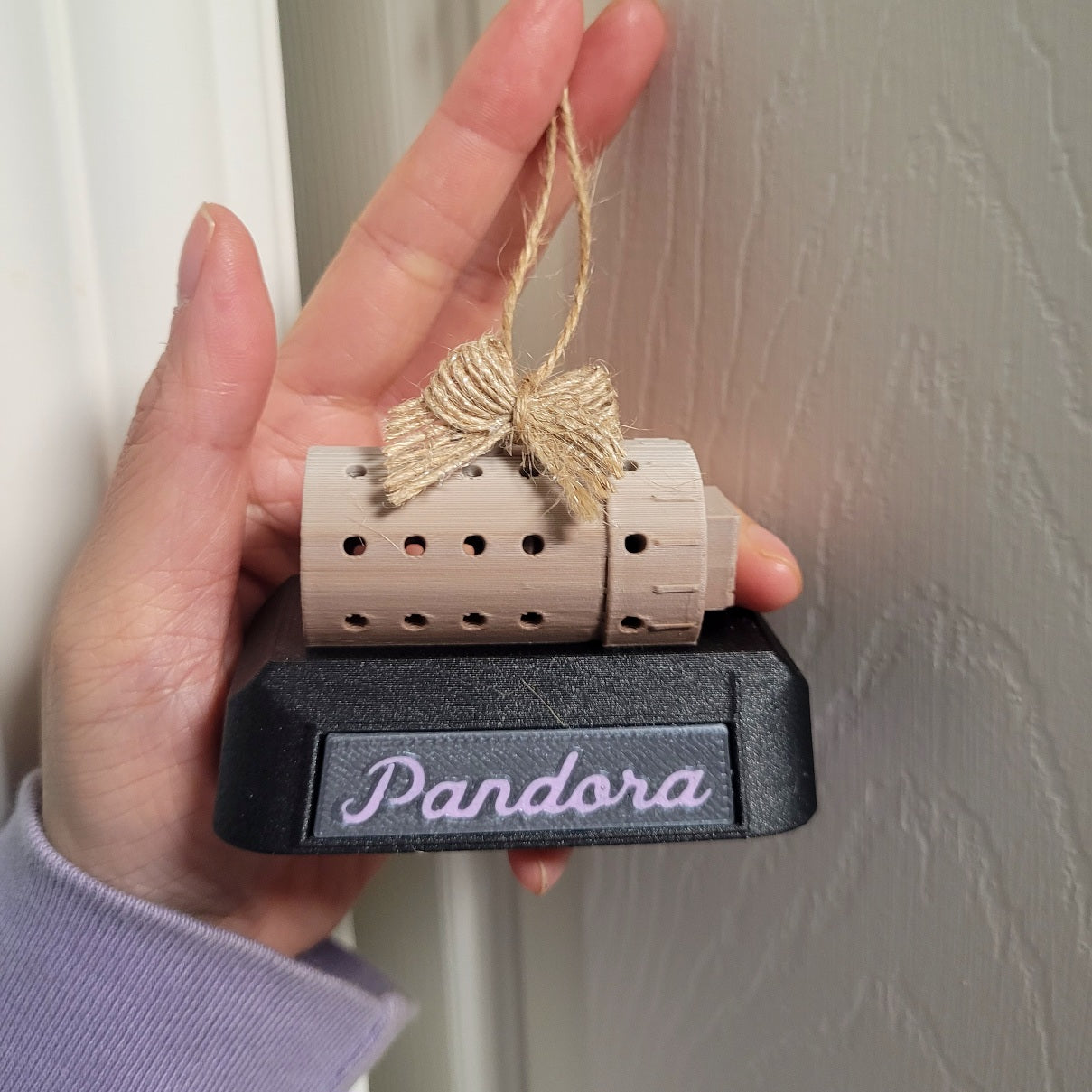 Burlap bow with metallic grey + lavender name tag