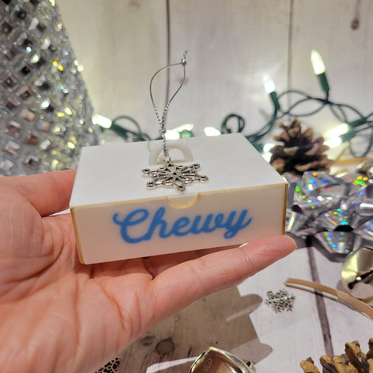 Chewy is shown in light blue with the Hanley script font. 